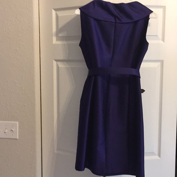 Tahari plum wool/silk sleeveless dress Sz 6 - Picture 4 of 6